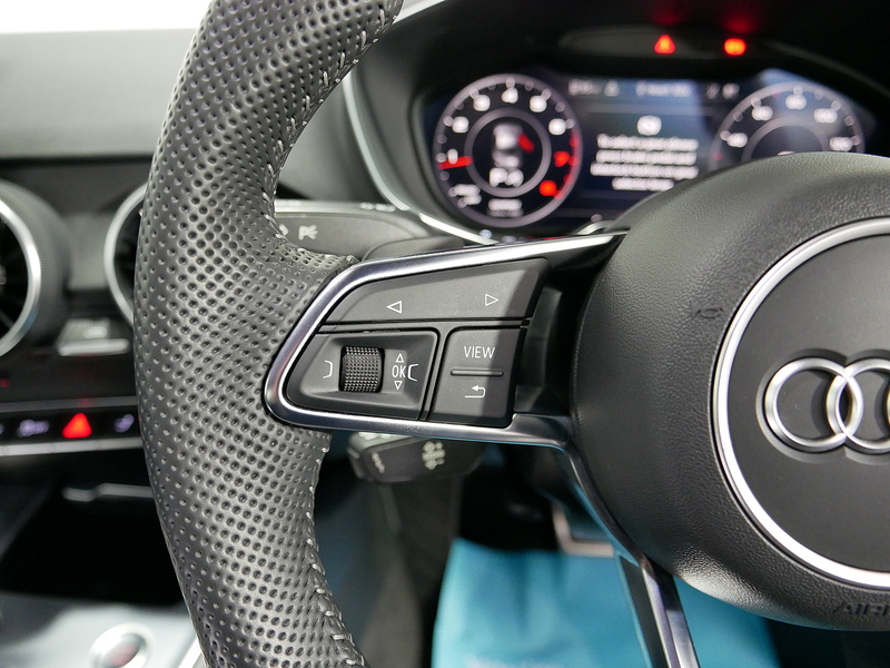 Audi TT TFSI S line - U4180