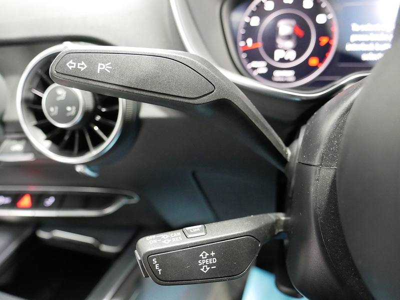 Audi TT TFSI S line - U4180