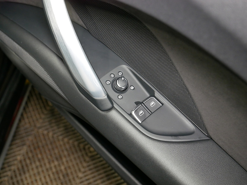 Audi TT TFSI S line - U4180