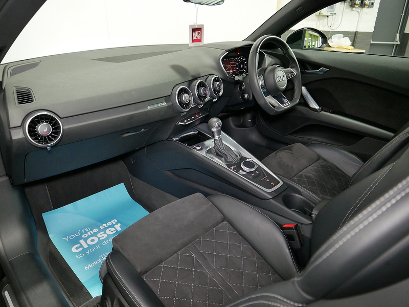 Audi TT TFSI S line - U4180