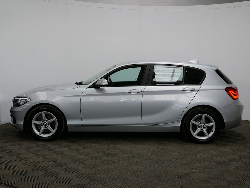 BMW 1 Series 118i SE - U4184