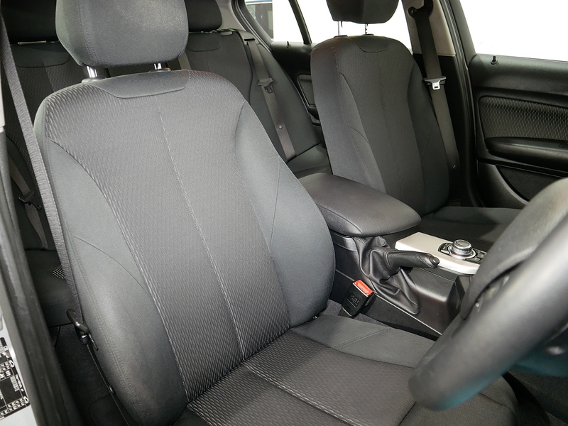 BMW 1 Series 118i SE - U4184