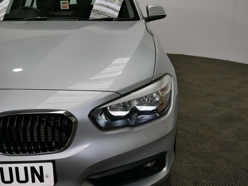 BMW 1 Series 118i SE - U4184