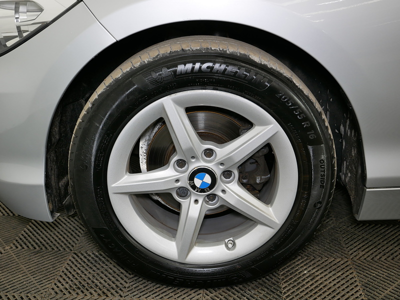 BMW 1 Series 118i SE - U4184