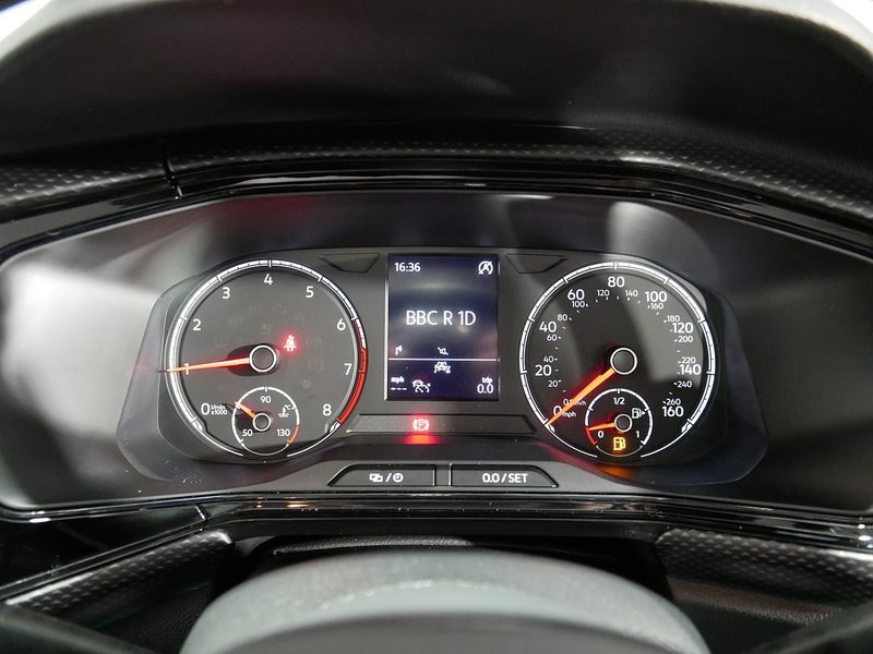 Volkswagen T-Cross TSI SE - U4185