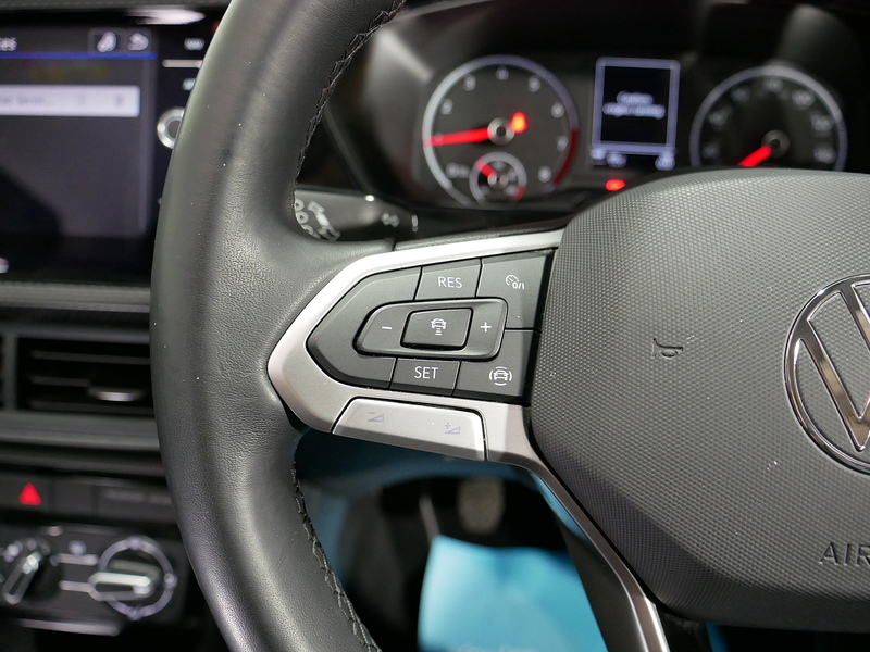 Volkswagen T-Cross TSI SE - U4185