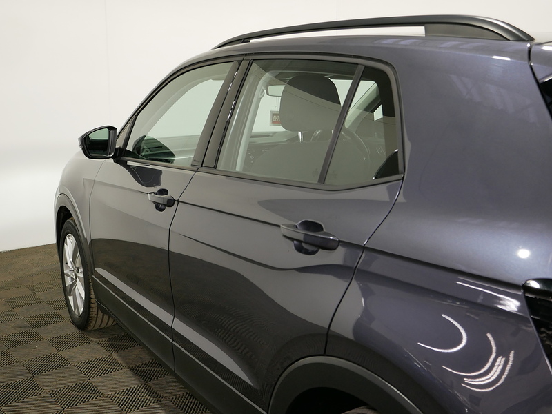 Volkswagen T-Cross TSI SE - U4185