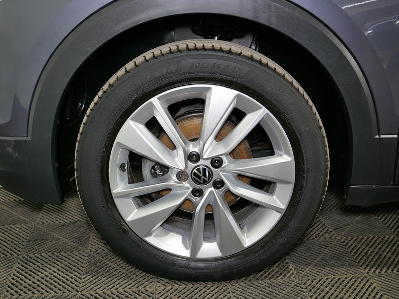 Volkswagen T-Cross TSI SE - U4185