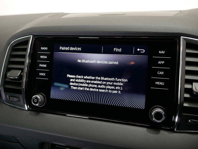 Skoda Karoq TSI ACT SE L - U4187