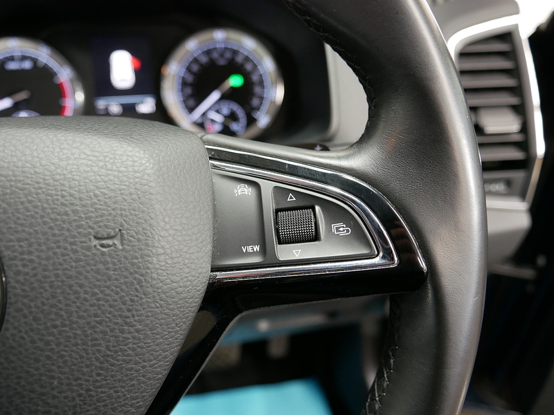 Skoda Karoq TSI ACT SE L - U4187