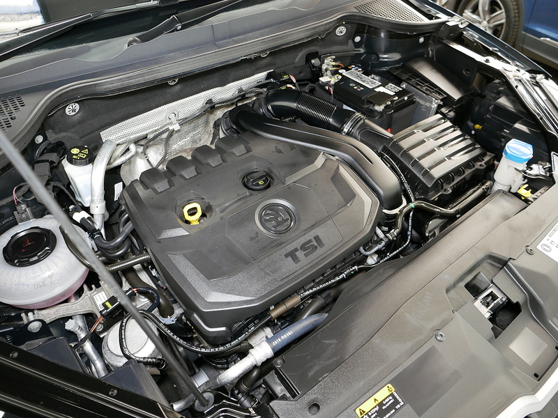 Skoda Karoq TSI ACT SE L - U4187