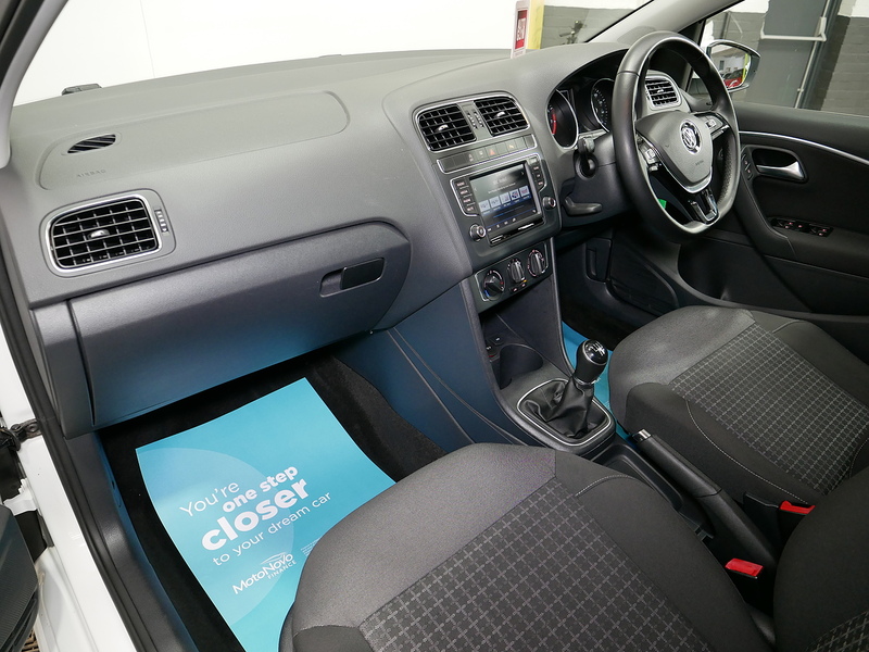 Volkswagen Polo TSI BlueMotion Tech Match - U4188