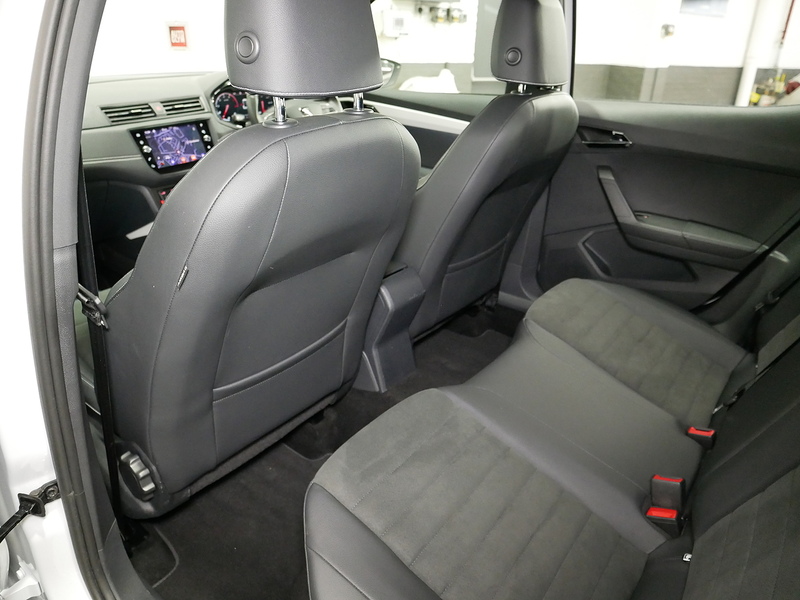 SEAT Arona TSI XCELLENCE Lux - U4200