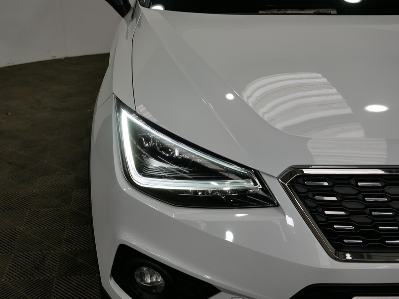 SEAT Arona TSI XCELLENCE Lux - U4200