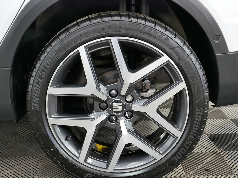 SEAT Arona TSI XCELLENCE Lux - U4200