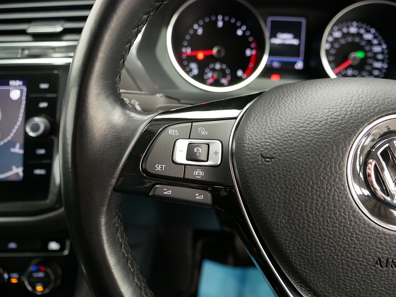 Volkswagen Tiguan Allspace TDI Match - U4201