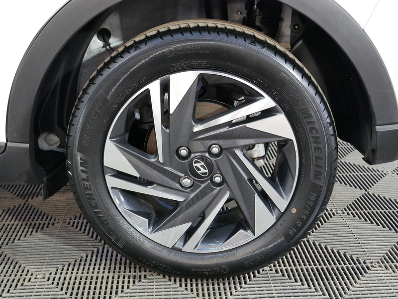 Hyundai BAYON T-GDi MHEV SE Connect - U4203