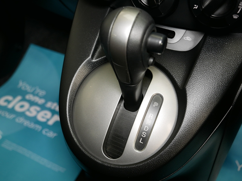 Mazda Mazda2 TS2 - U4217