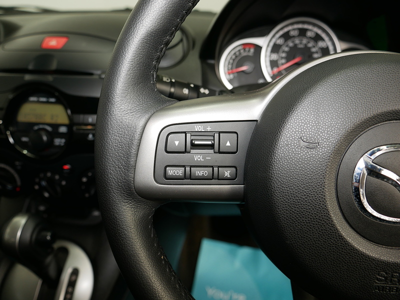 Mazda Mazda2 TS2 - U4217