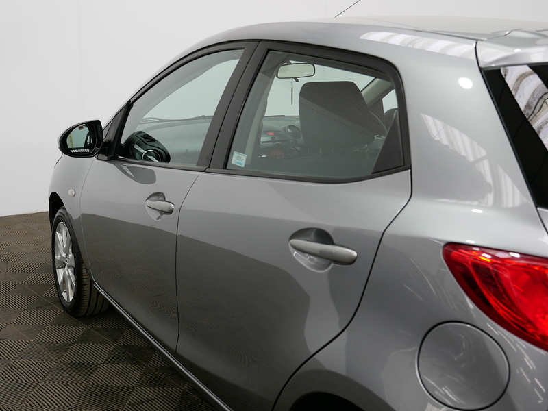 Mazda Mazda2 TS2 - U4217