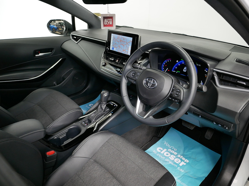Toyota Corolla VVT-h Design - U4232