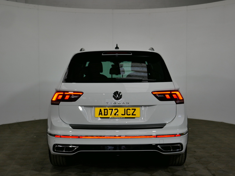 Volkswagen Tiguan TSI R-Line - U4234