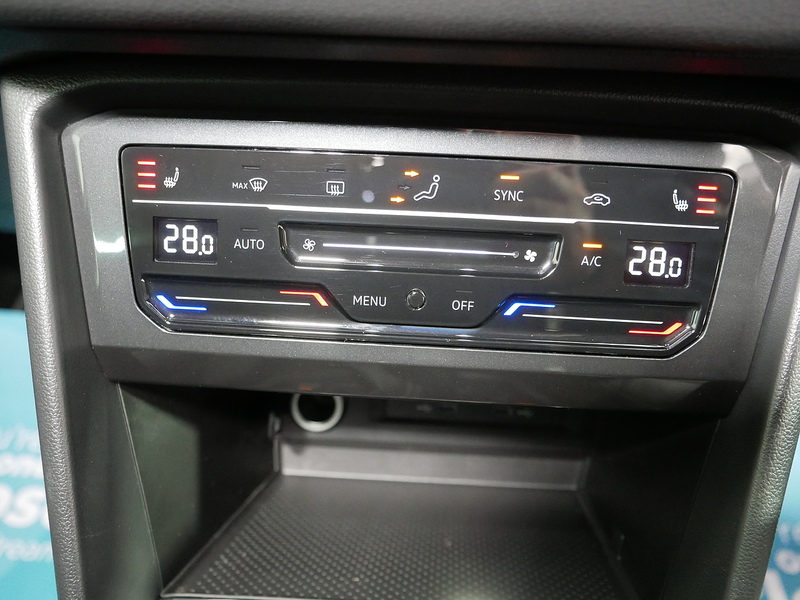 Volkswagen Tiguan TSI R-Line - U4234