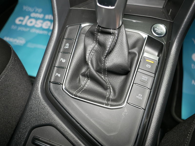 Volkswagen Tiguan TSI R-Line - U4234