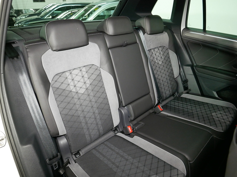 Volkswagen Tiguan TSI R-Line - U4234