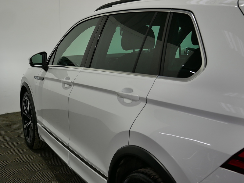 Volkswagen Tiguan TSI R-Line - U4234