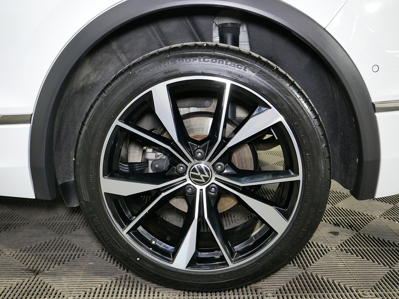 Volkswagen Tiguan TSI R-Line - U4234