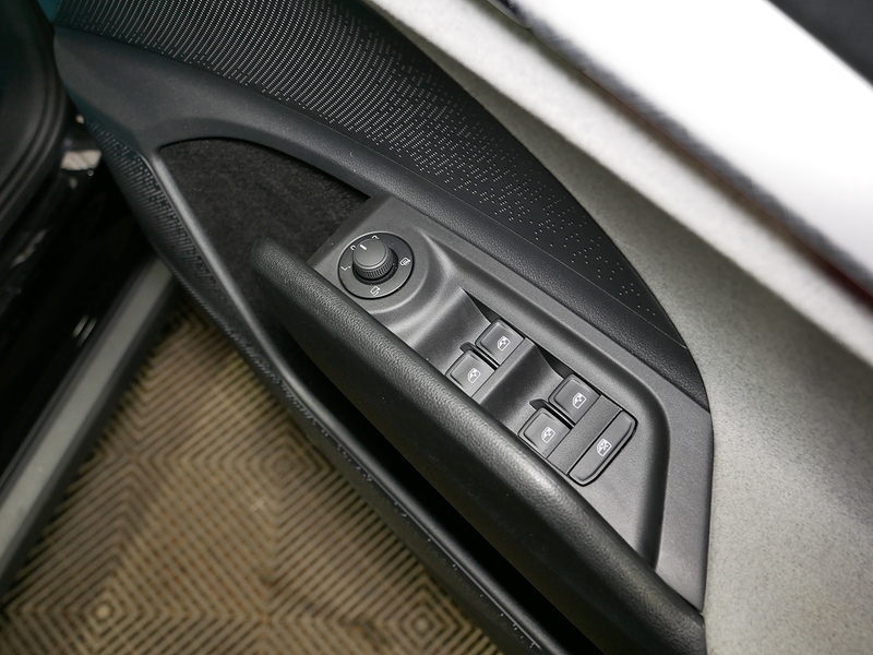 Skoda Enyaq 60 - U4243