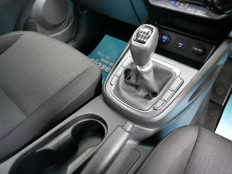 Hyundai KONA T-GDi MHEV SE Connect - U4245