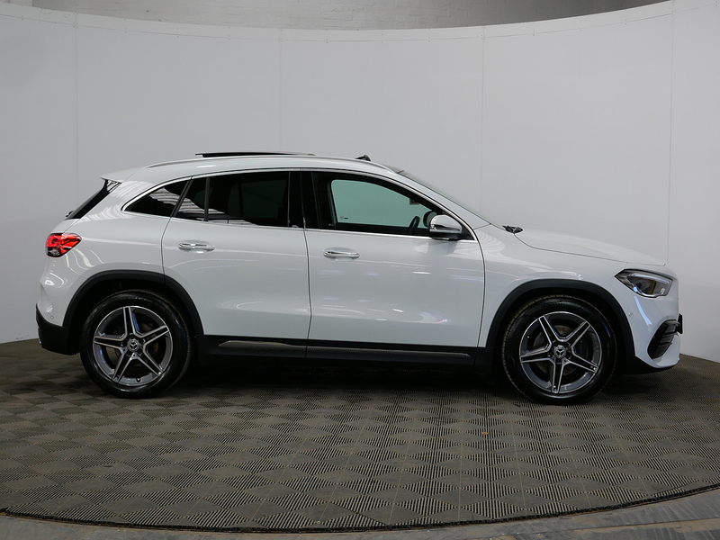 Mercedes-Benz GLA GLA180 AMG Line - U4255