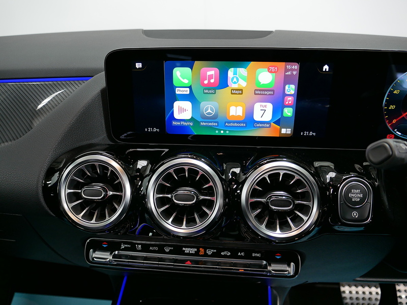 Mercedes-Benz GLA GLA180 AMG Line - U4255