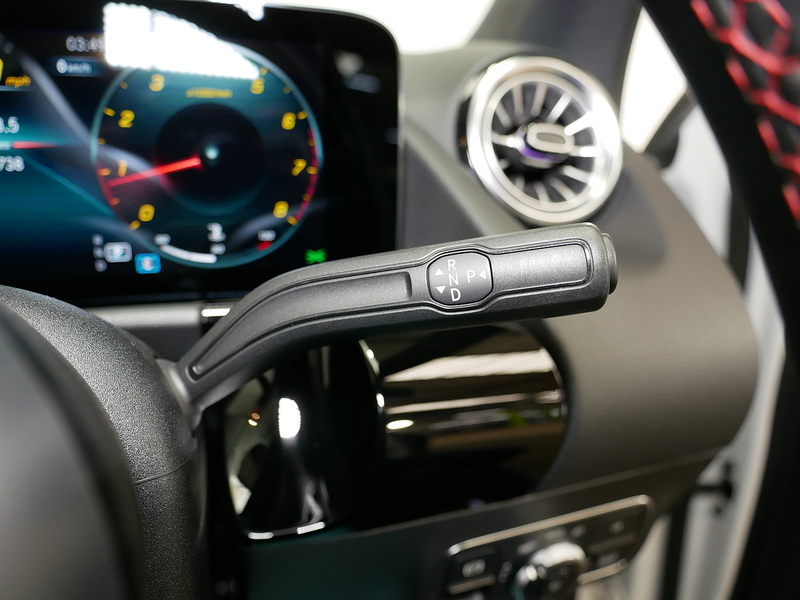 Mercedes-Benz GLA GLA180 AMG Line - U4255