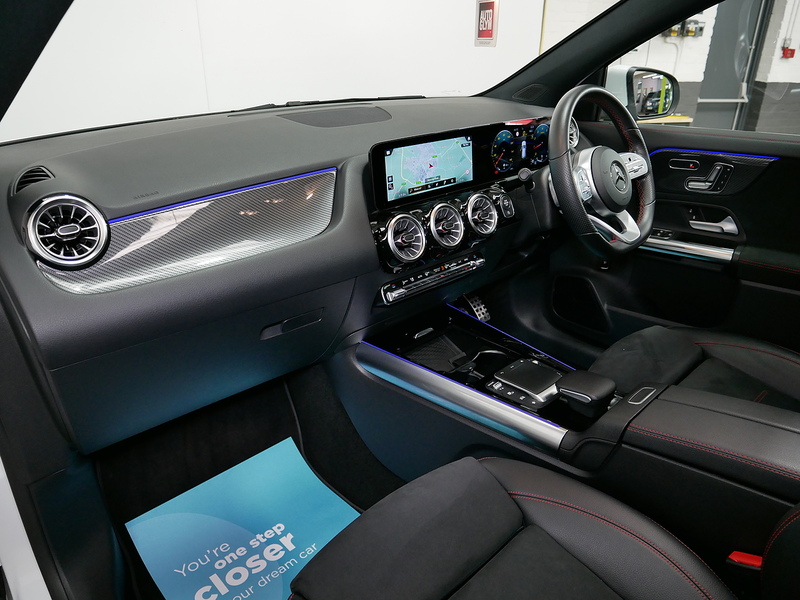 Mercedes-Benz GLA GLA180 AMG Line - U4255