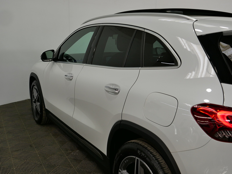 Mercedes-Benz GLA GLA180 AMG Line - U4255