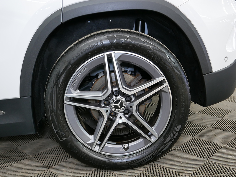 Mercedes-Benz GLA GLA180 AMG Line - U4255