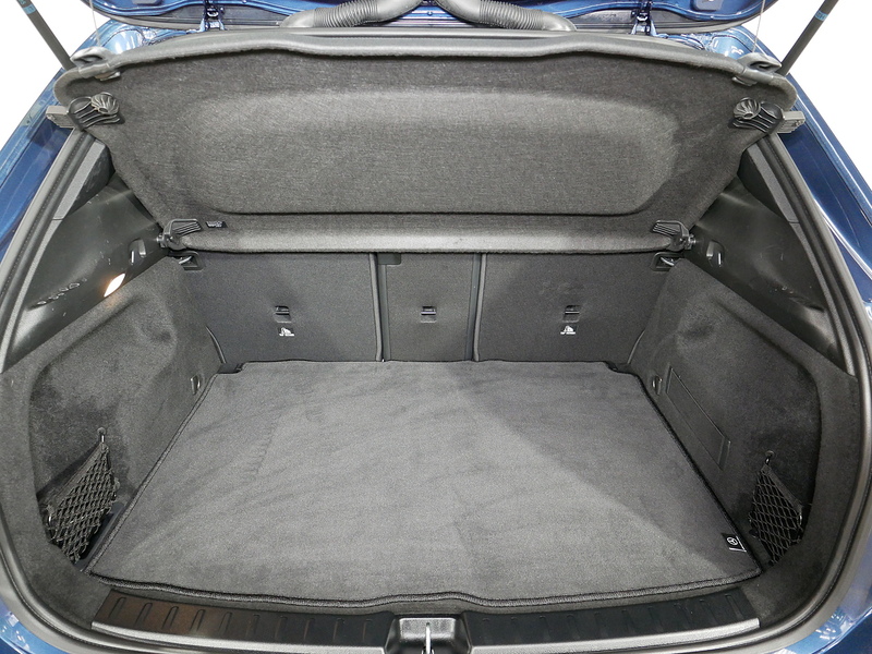 Mercedes-Benz GLA GLA180 AMG Line - U4257