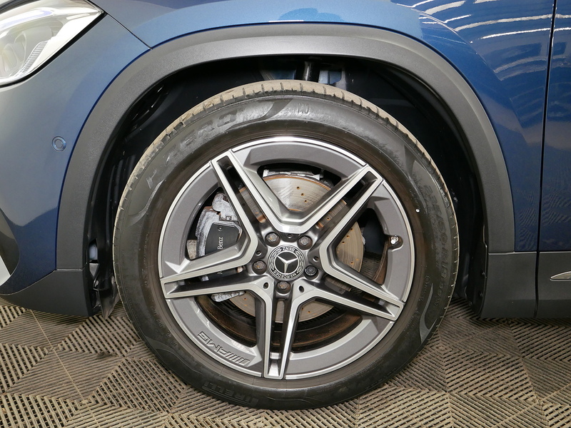 Mercedes-Benz GLA GLA180 AMG Line - U4257