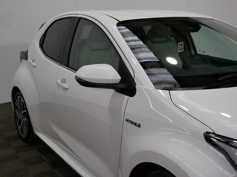 Toyota Yaris VVT-h Excel - U4261