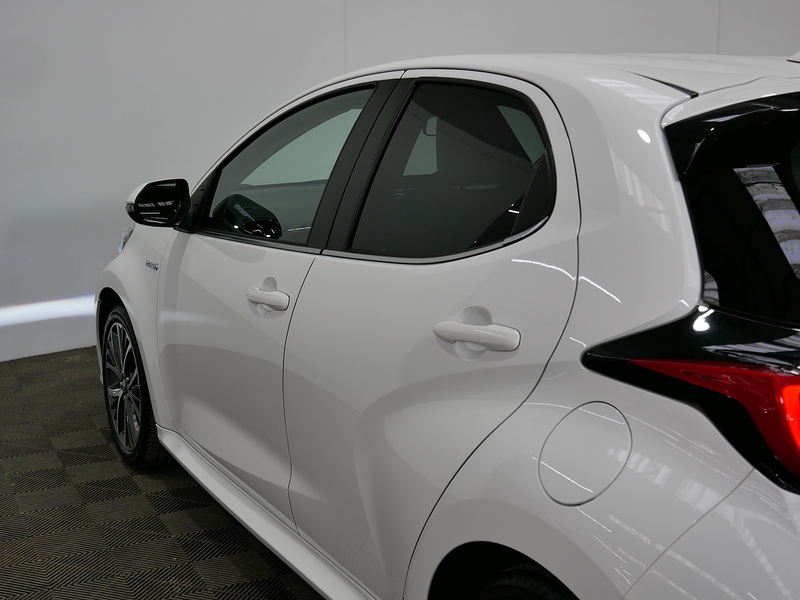 Toyota Yaris VVT-h Excel - U4261