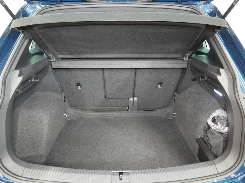 Volkswagen Tiguan TSI R-Line - U4270