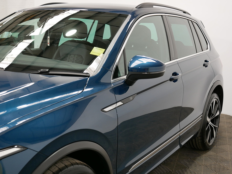 Volkswagen Tiguan TSI R-Line - U4270