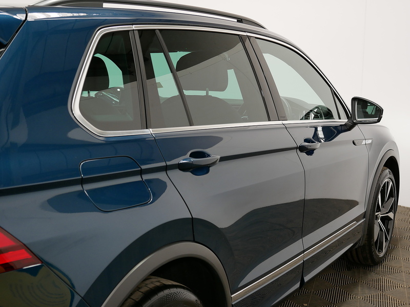 Volkswagen Tiguan TSI R-Line - U4270