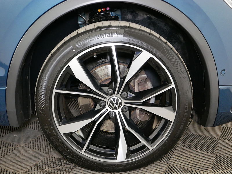 Volkswagen Tiguan TSI R-Line - U4270