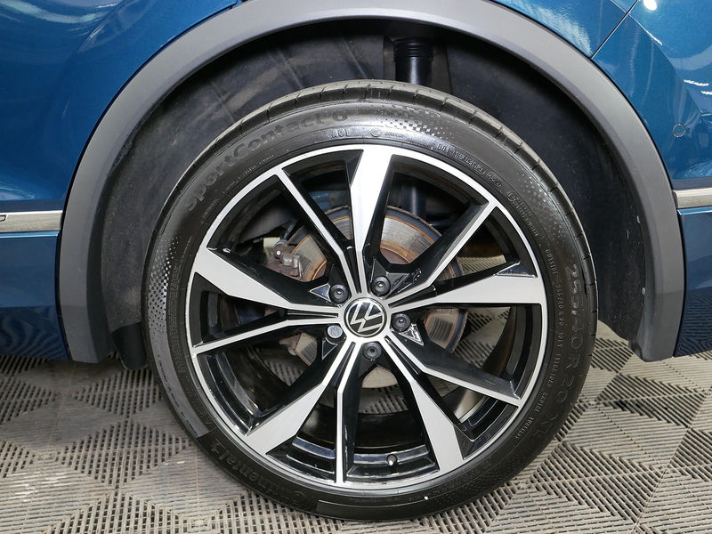 Volkswagen Tiguan TSI R-Line - U4270