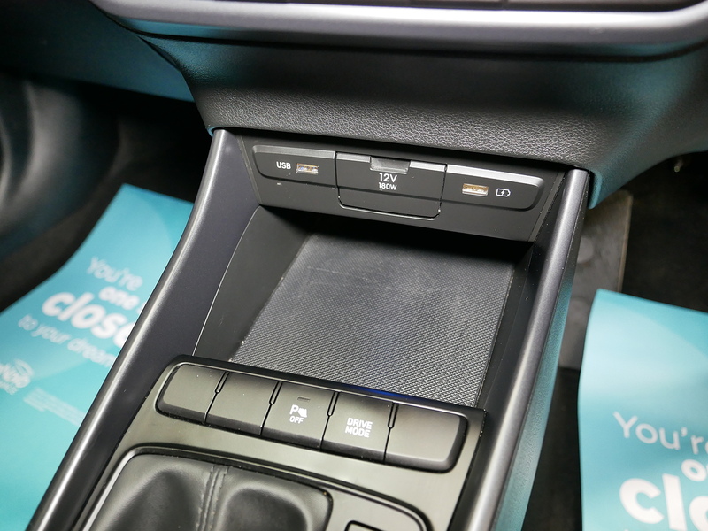 Hyundai BAYON T-GDi MHEV SE Connect - U4273