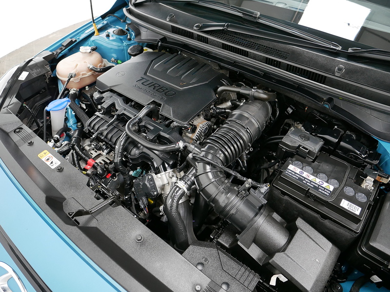 Hyundai BAYON T-GDi MHEV SE Connect - U4273